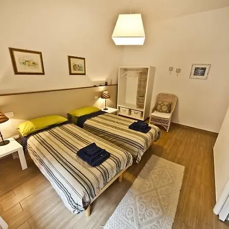 B&B Livingstone-3